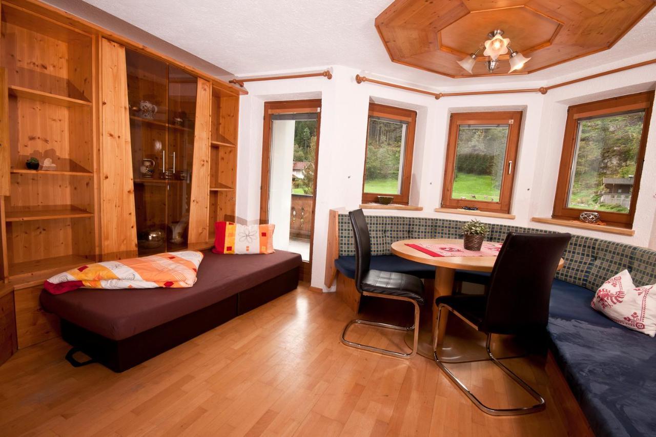 Appartements Wasserfaelle Mayrhofen Exterior photo